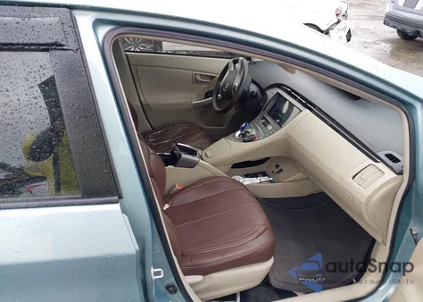 2014 Toyota Prius Two z USA, uszkodzony, nr VIN JTDKN3DU5E1738595